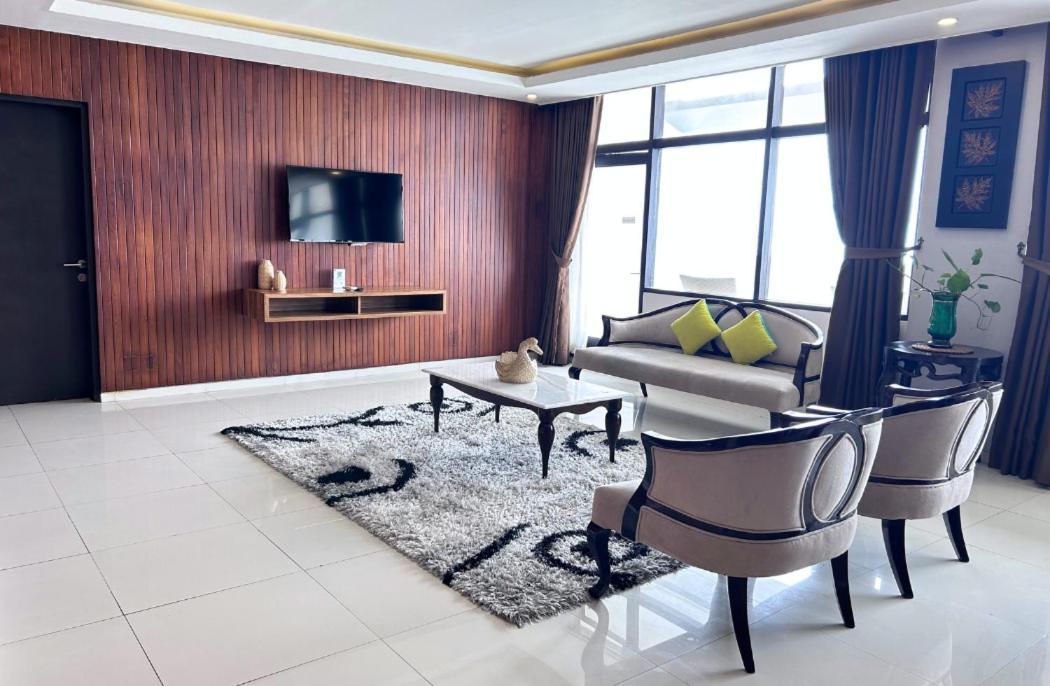 Grand Inna Samudra Beach Cimaja Экстерьер фото
