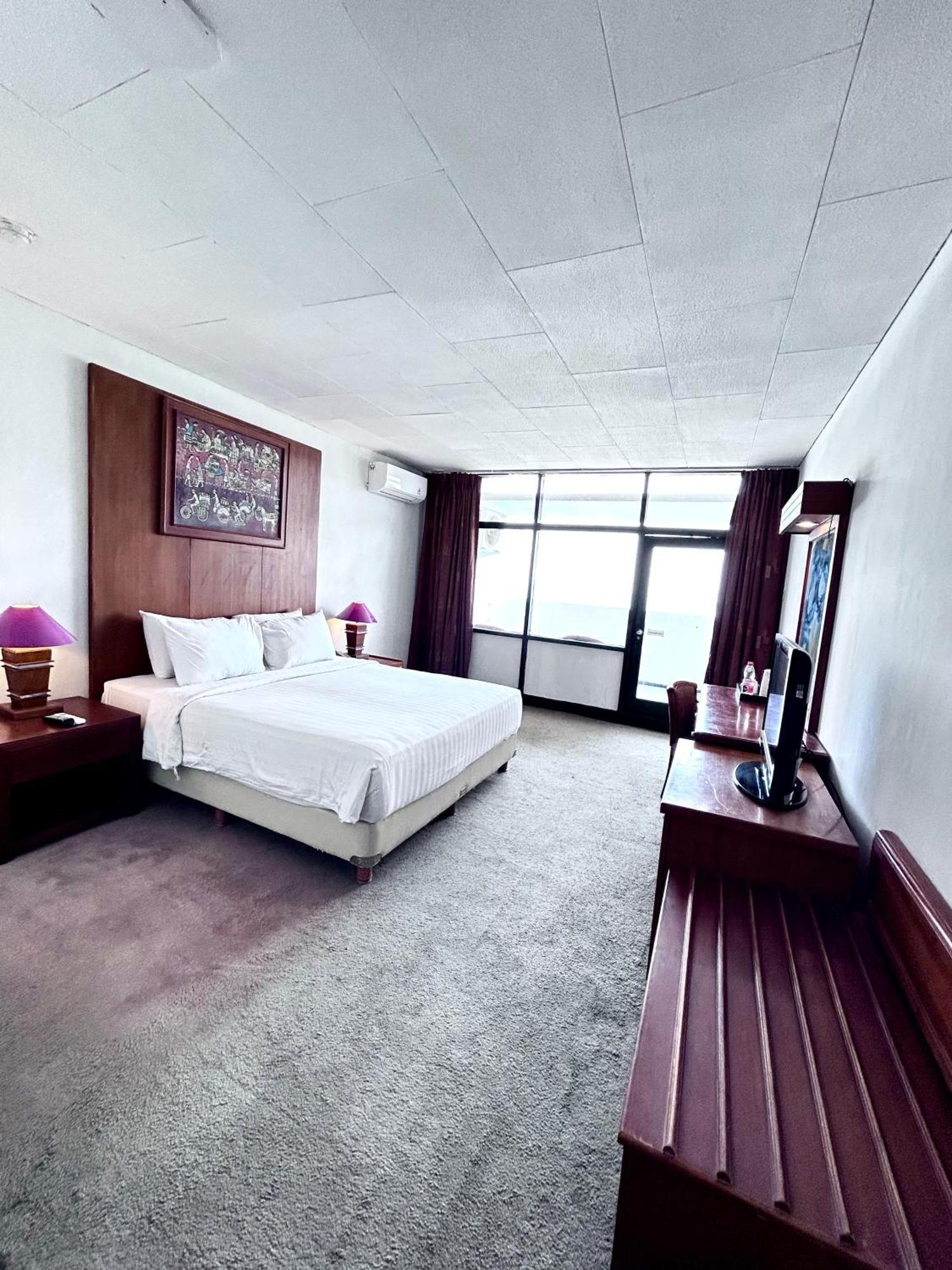 Grand Inna Samudra Beach Cimaja Экстерьер фото